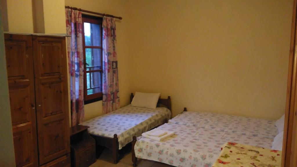 Stergiou Rooms Líri Dış mekan fotoğraf